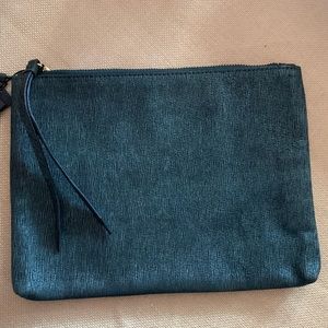 NEW Banana Republic Green Leather Zippered Pouch / Clutch
